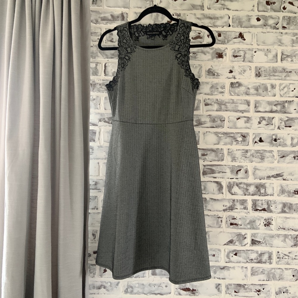 Banana Republic sleeveless dress
